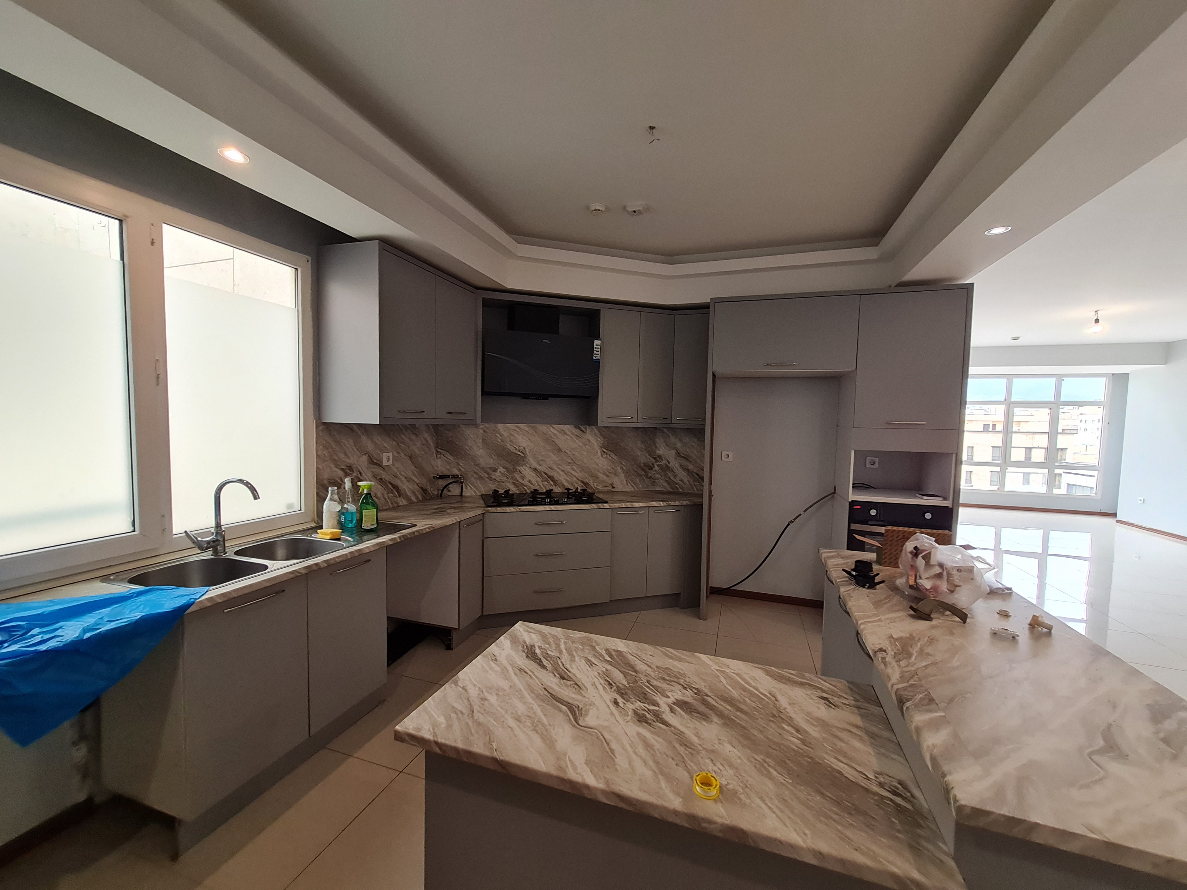 اجاره آپارتمان 135 متر جهانتاب تاپ لوکیشن