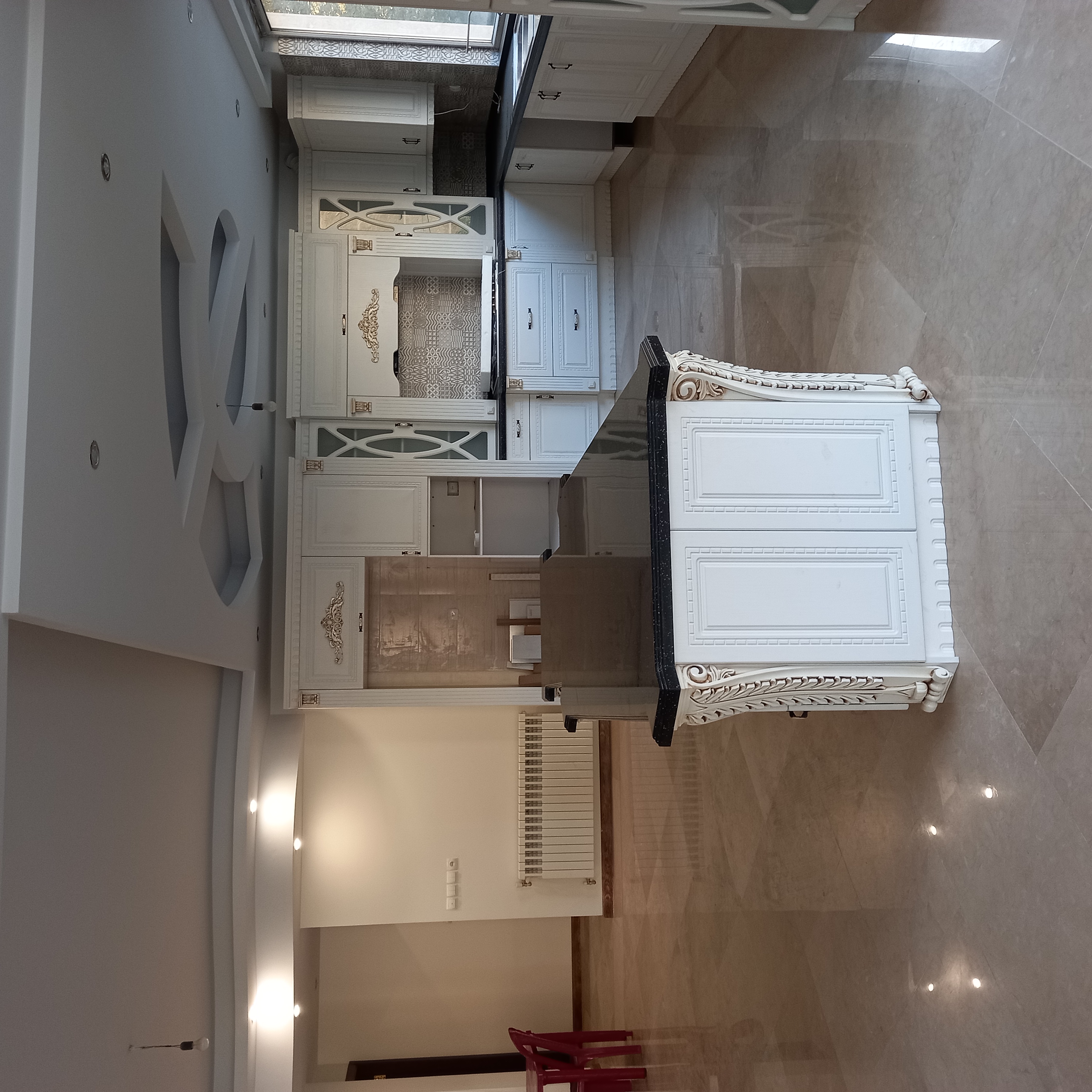 فروش آپارتمان 240 متر آحودانیه دسترسی