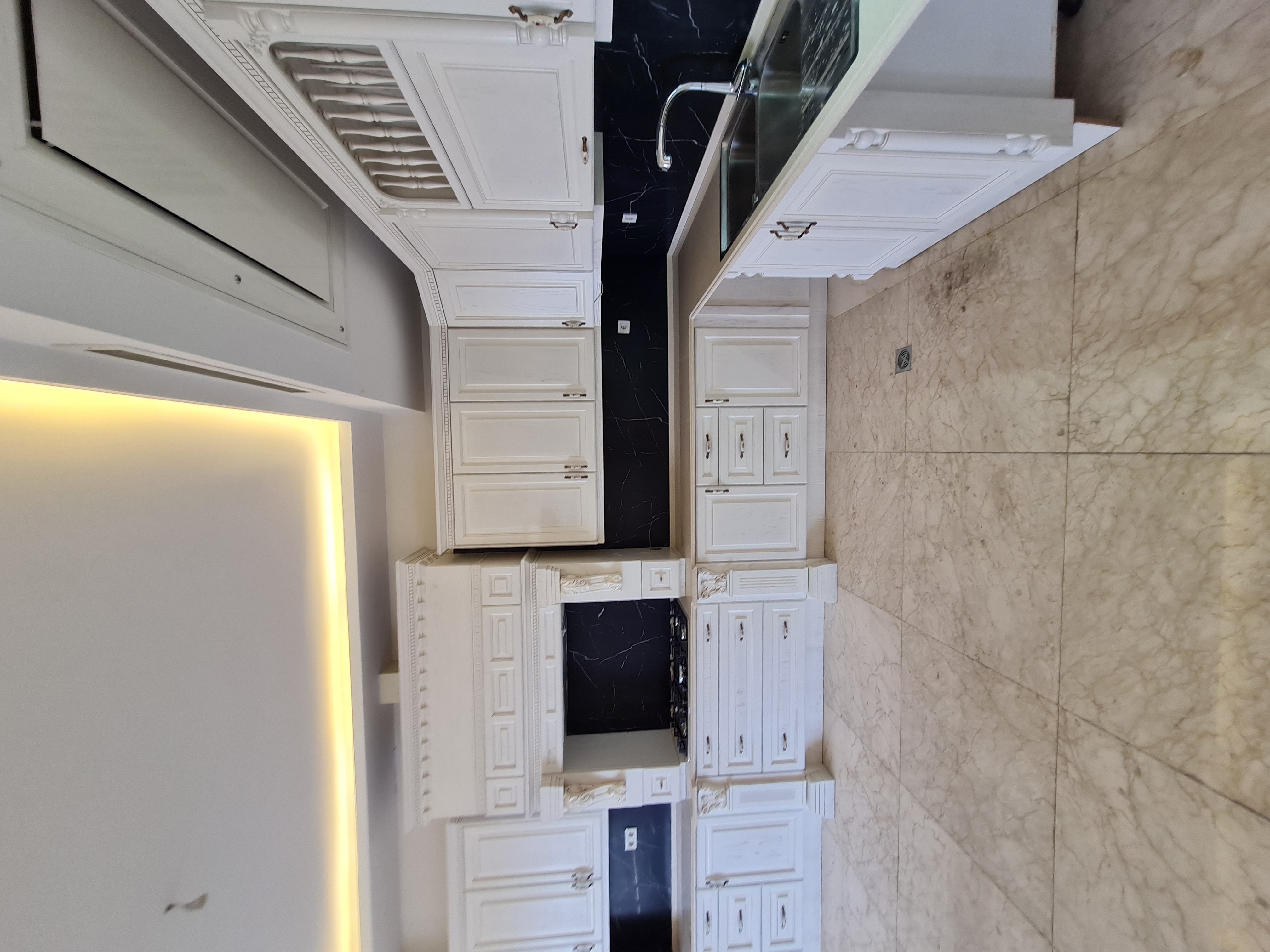 فروش آپارتمان 300 متر دروس صالح حسینی