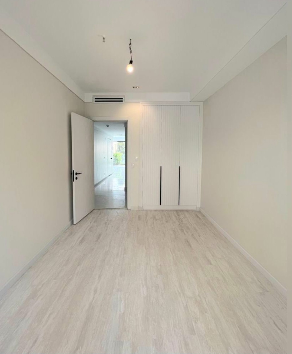 فروش آپارتمان 140 متر قلهک 3 خواب خوش نقشه