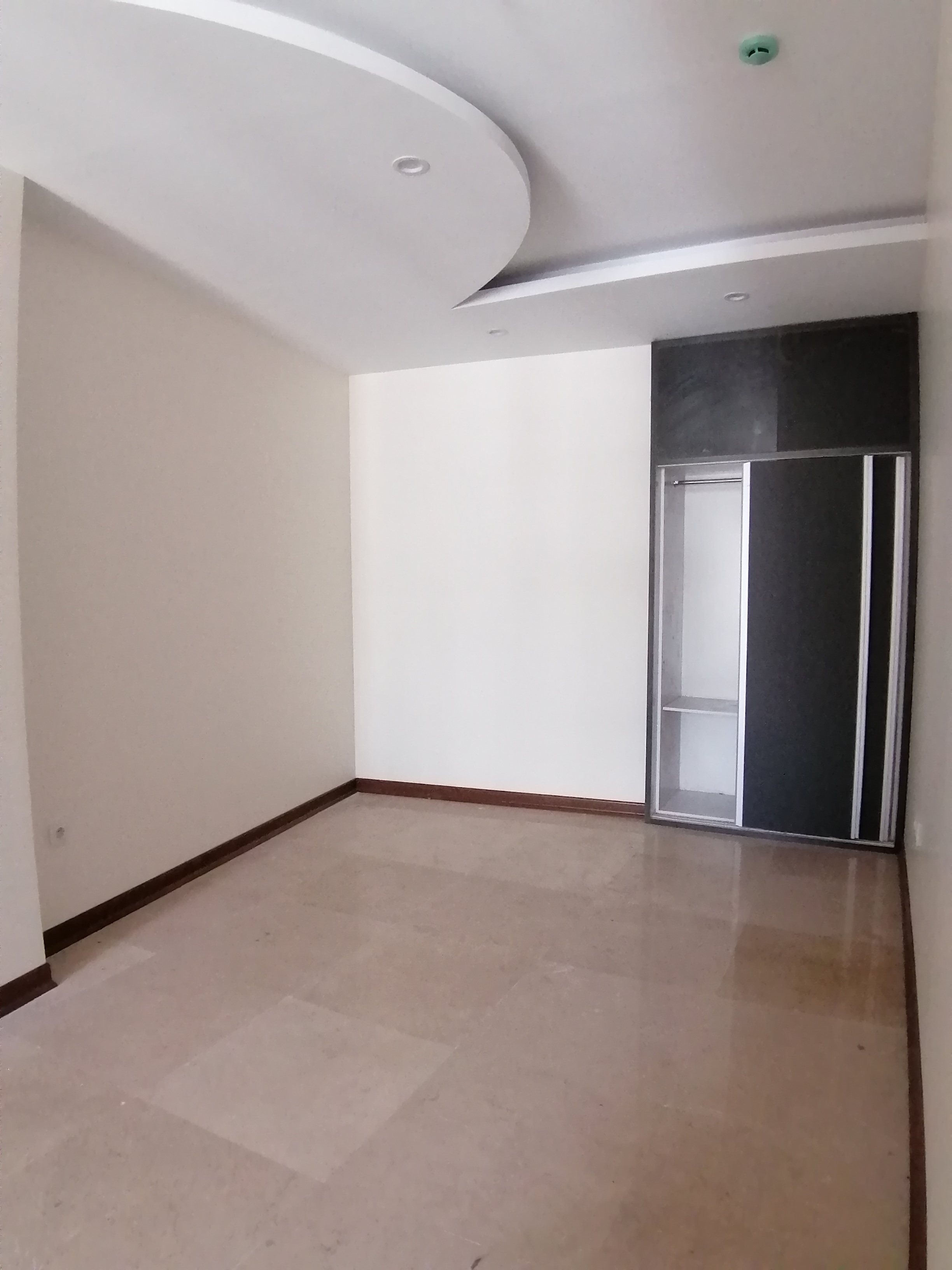 فروش آپارتمان 90 متر تسلیمی تاپ لوکیشن