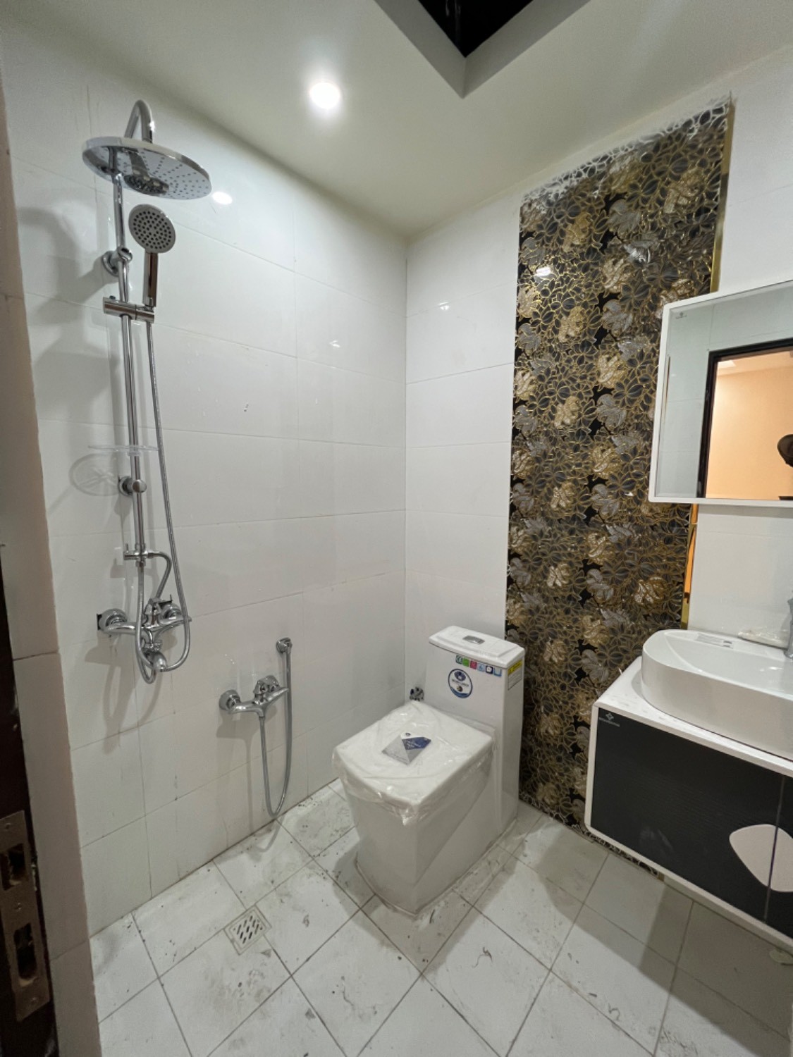 فروش/۱۵۰متر/هروی