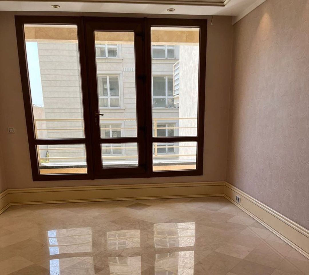 ۲۰۰ متر ، کلید نخورده ، مشاعات هتلینگ