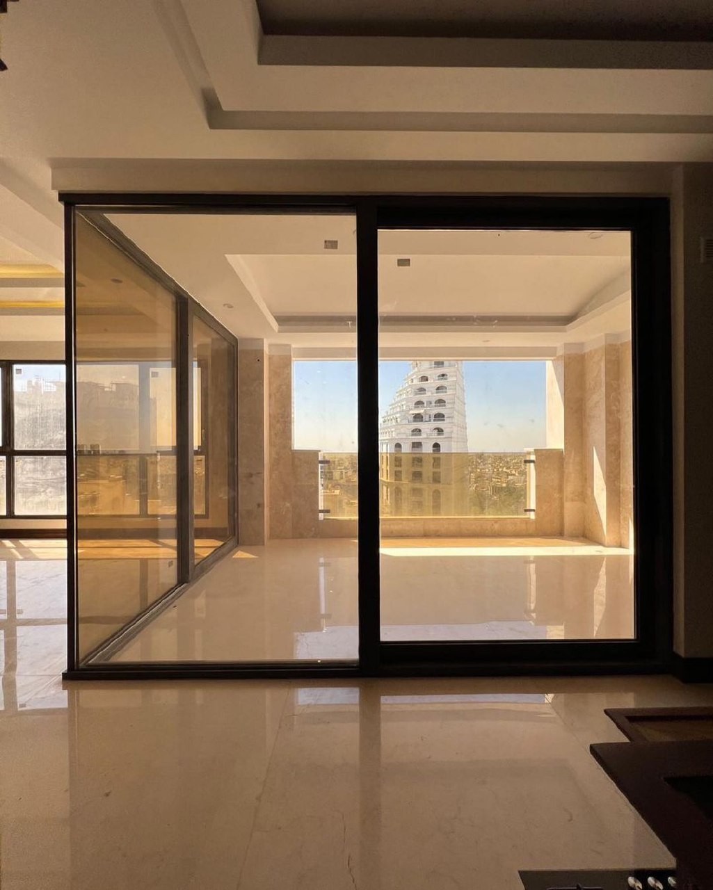 ۲۵۰ متر ، مدرن، کلید نخورده