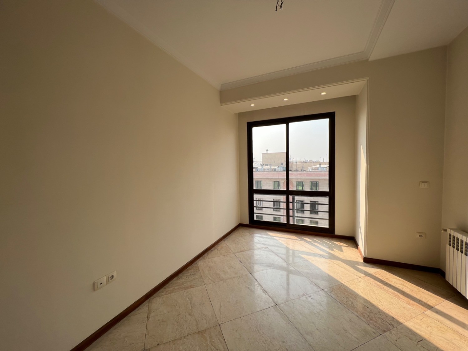 فروش/۱۶۰متر/هروی