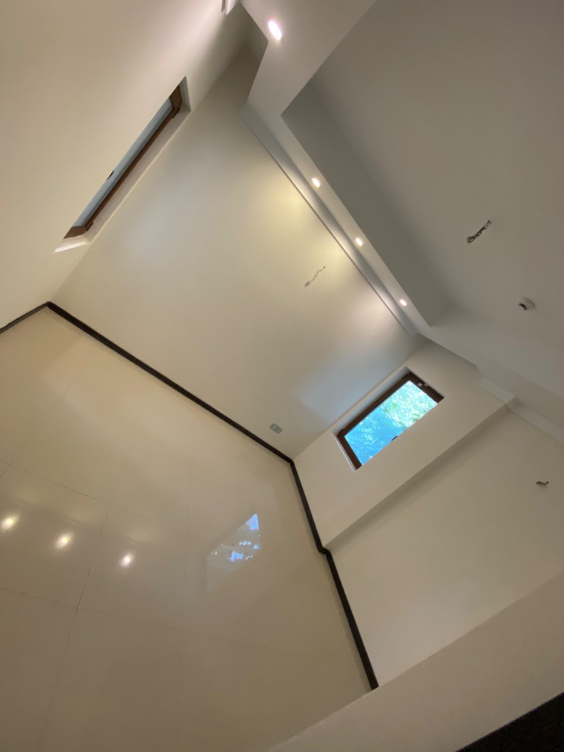 فروش آپارتمان 270 متر 4 خواب