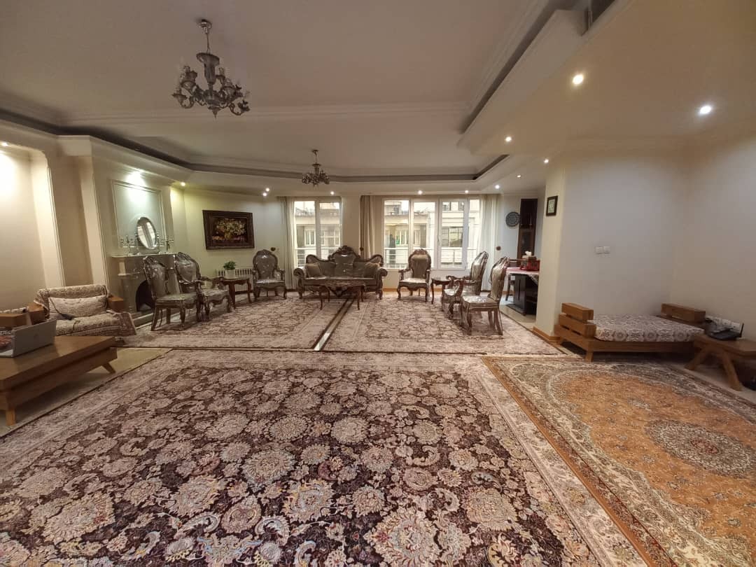 فروش آپارتمان ۲۳۰متری عطار