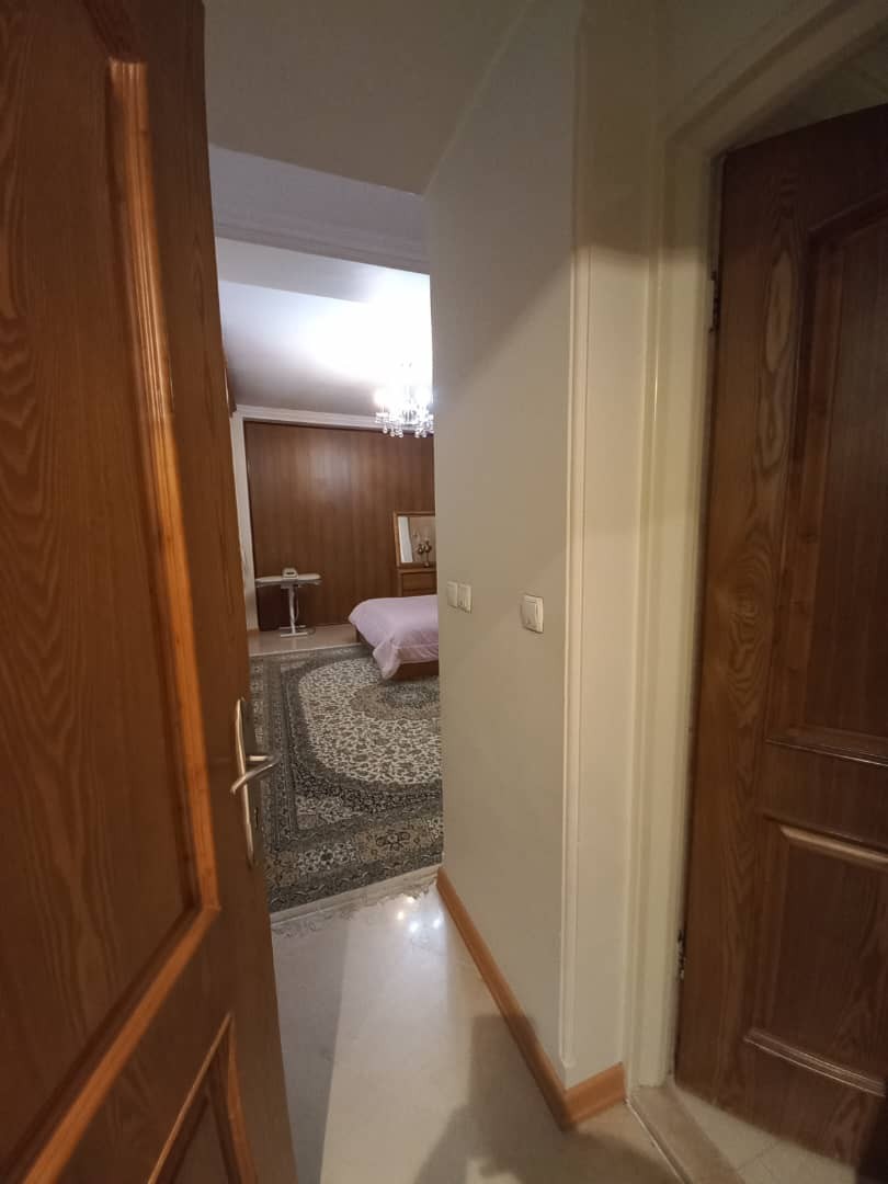 فروش آپارتمان ۲۳۰متری عطار