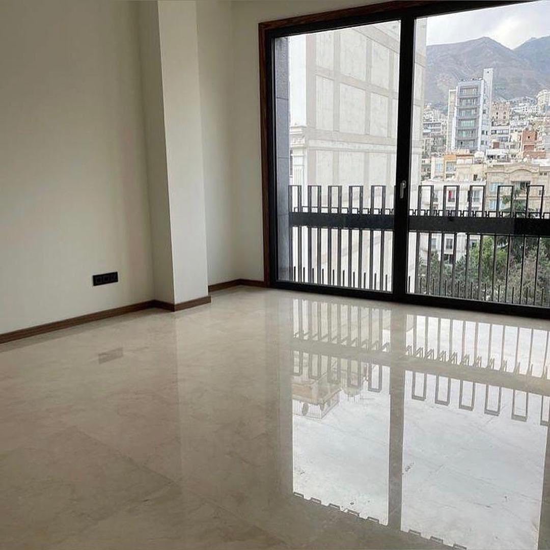 ۳۰۰ متر ، ۴ خواب ، ۴ مستر