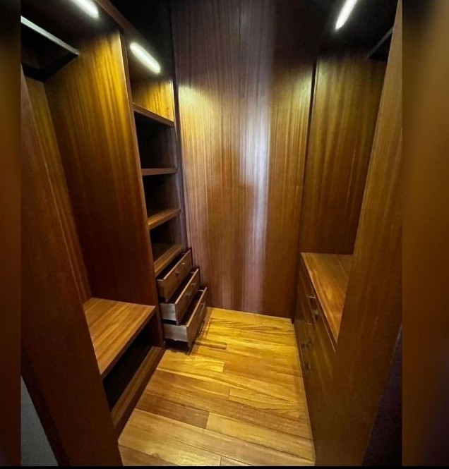 نیاوران ۱۲۵ متر ۳ خواب