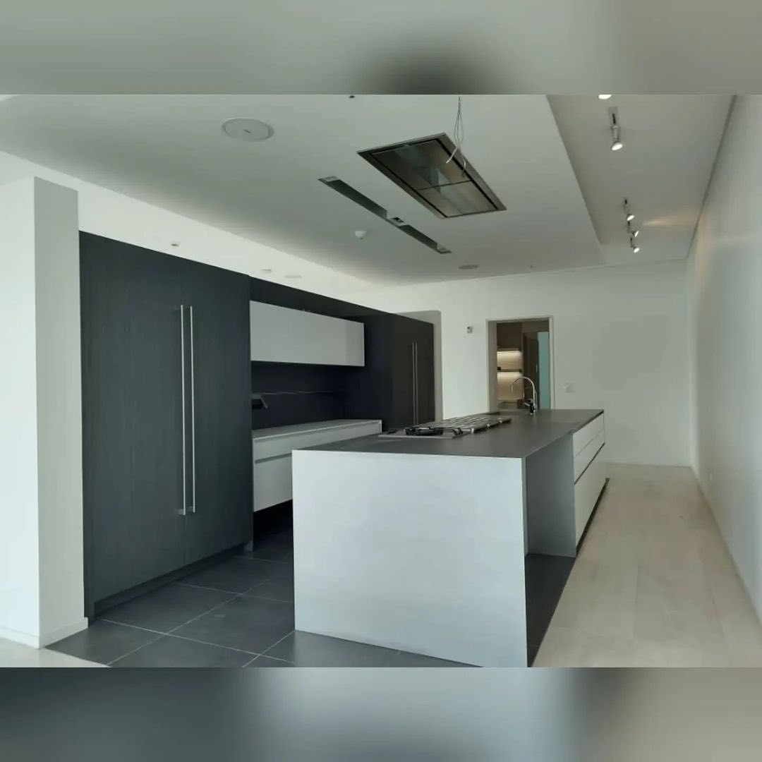 ۳۰۰ متر مدرن ، ۴ خواب مستر