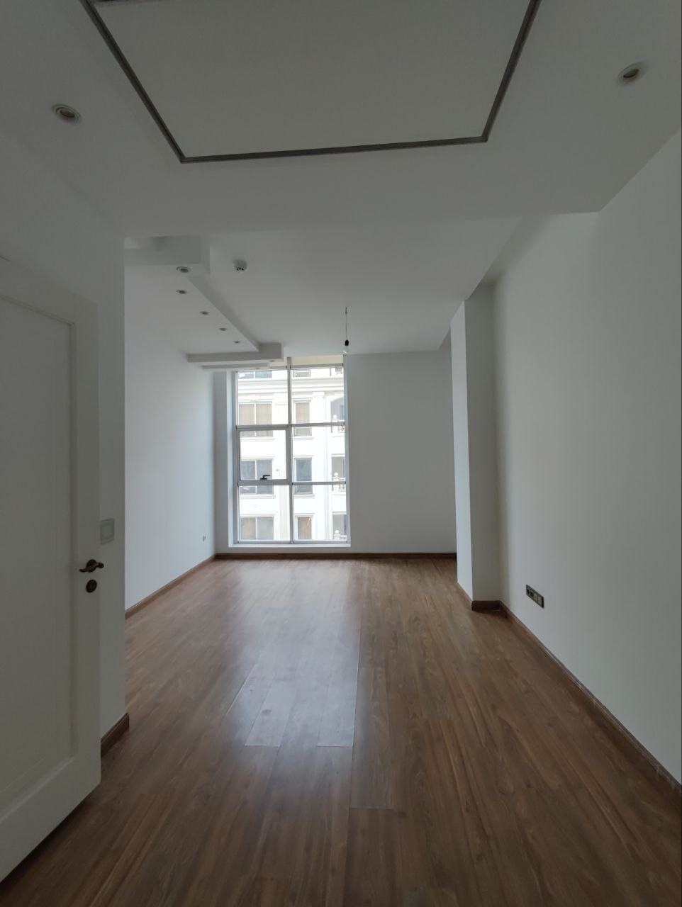 ۲۵۰متر ۳خواب تاپ لوکیشن / اوکازیون