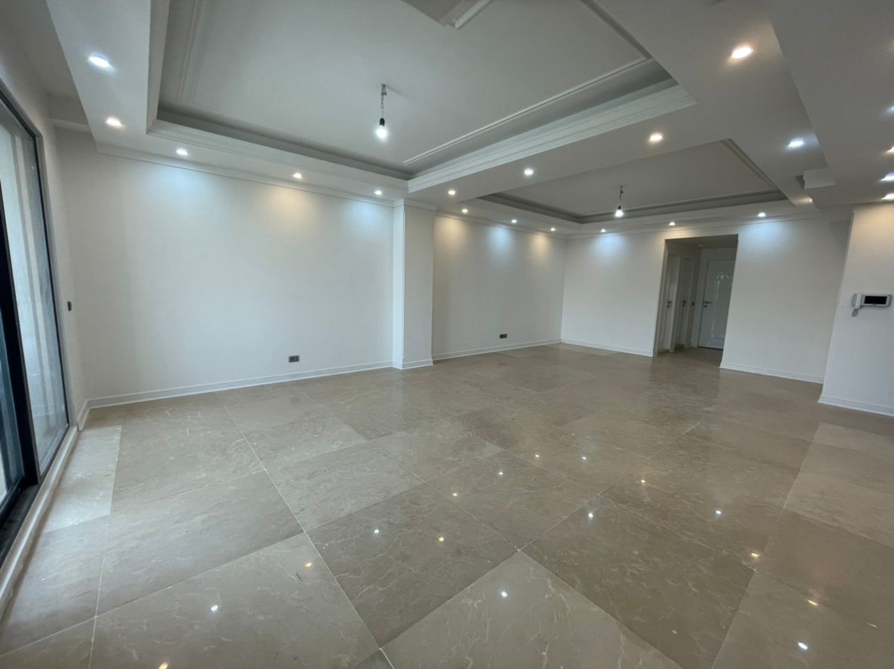 ۱۰۰ متر ، ۲ خواب ، مناسب سرمایه گذاری