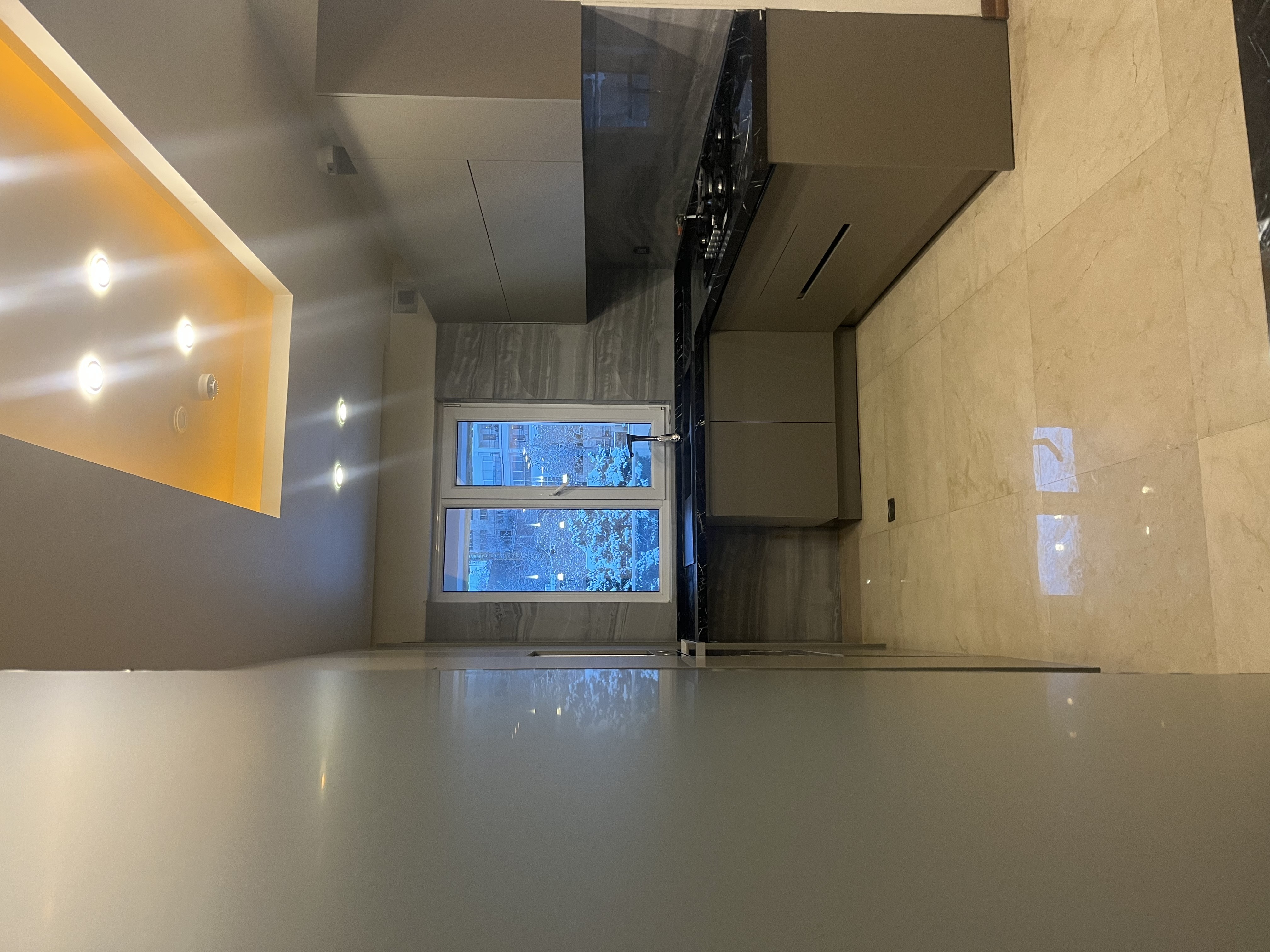 ۱۵۰ متر ۳ خواب نیاوران