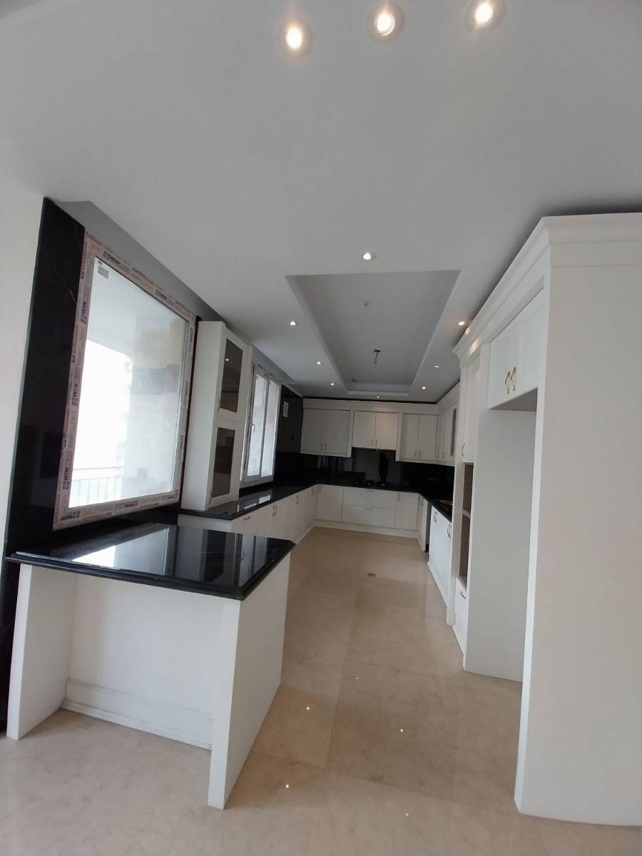 اجاره آپارتمان 250 متر 4 خواب