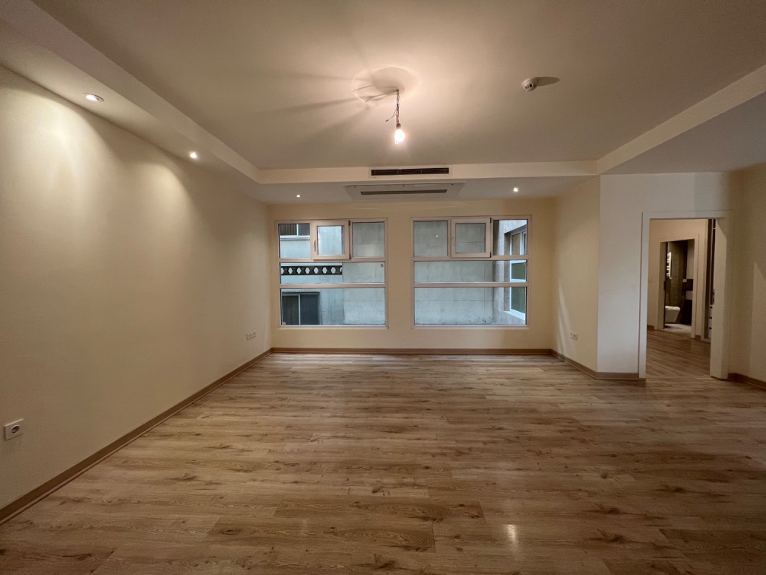 فروش/۱۱۰متر/هروی