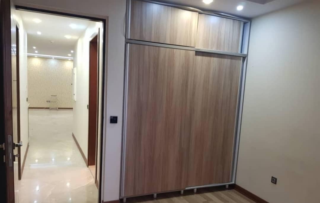 قیطریه ۱۰۰ متر ۲ خواب فول امکانات