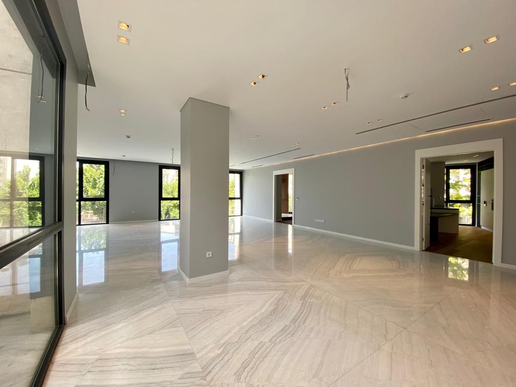 ۲۰۰ متر فول مشاعات طبقات بالا