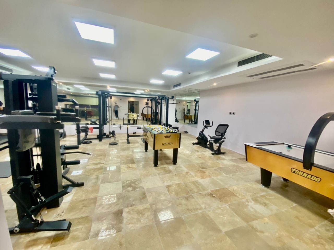 فروش آپارتمان 270 متر 4 خواب