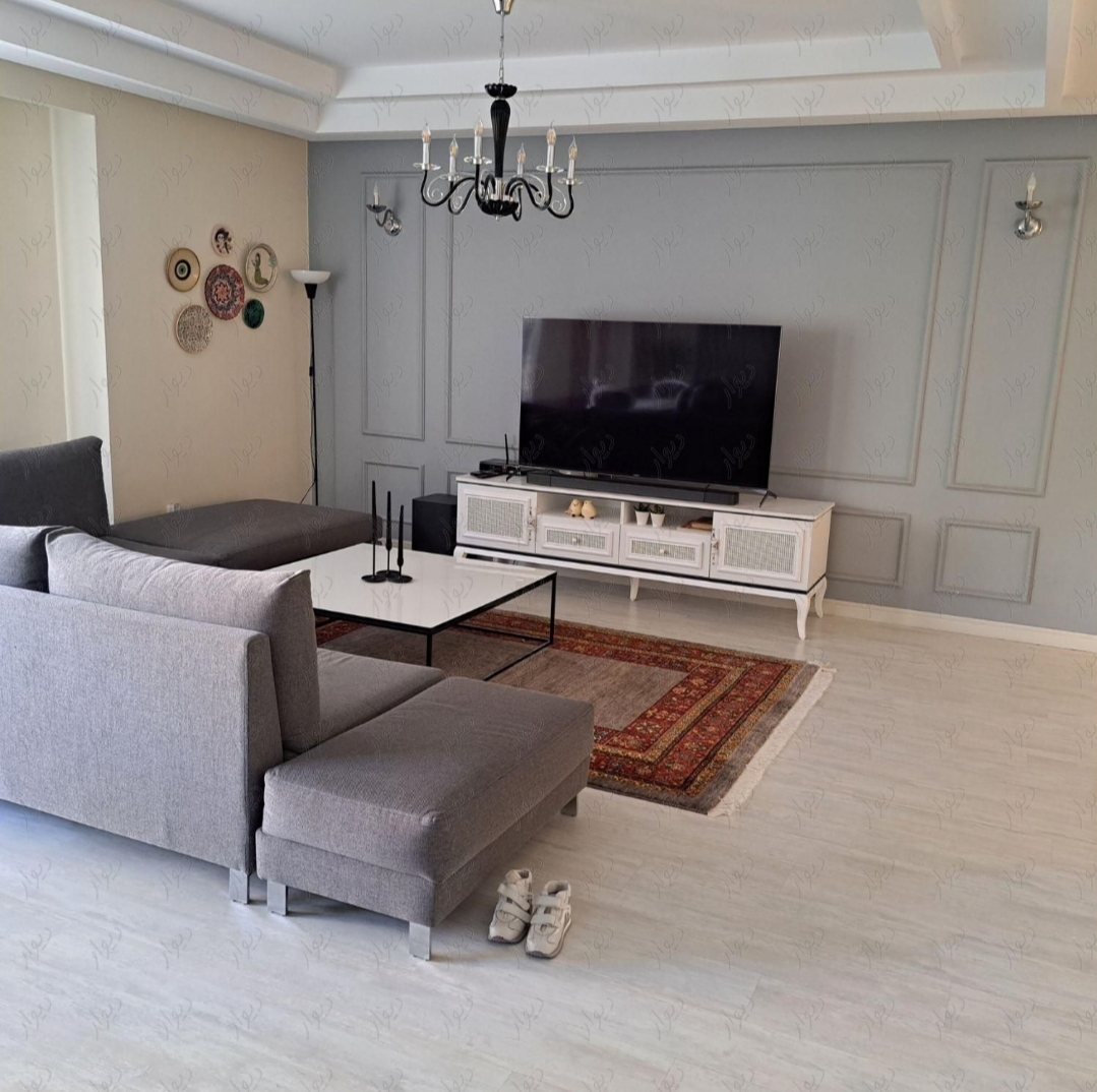 فروش اپارتمان 105 متر ازگل برج باغ