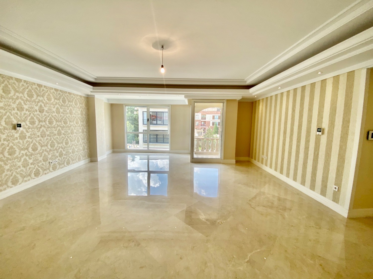 فروش آپارتمان 140 متر 2 خواب