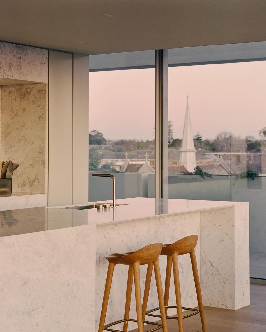 ۱۰۳ متر، ۲ خواب ، بازسازی شده