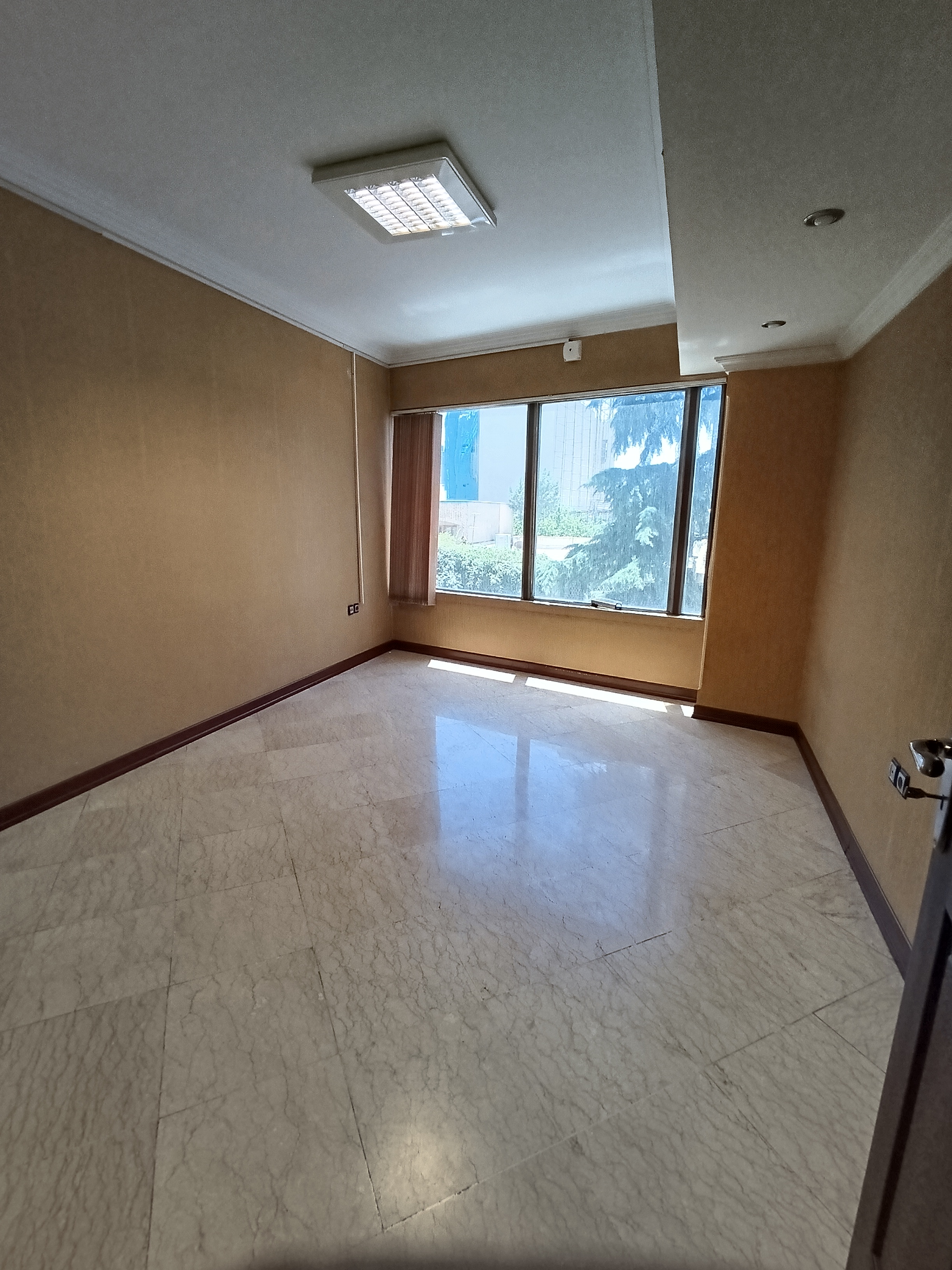 اجاره اداری 100متر نیاوران