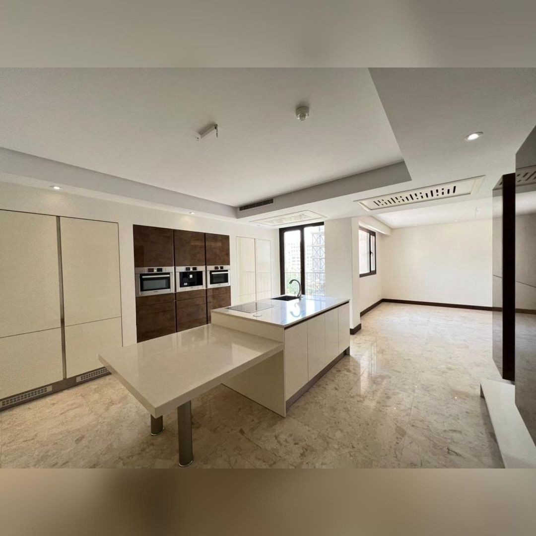 ۱۱۰ متر ، ۲ خواب بالکن