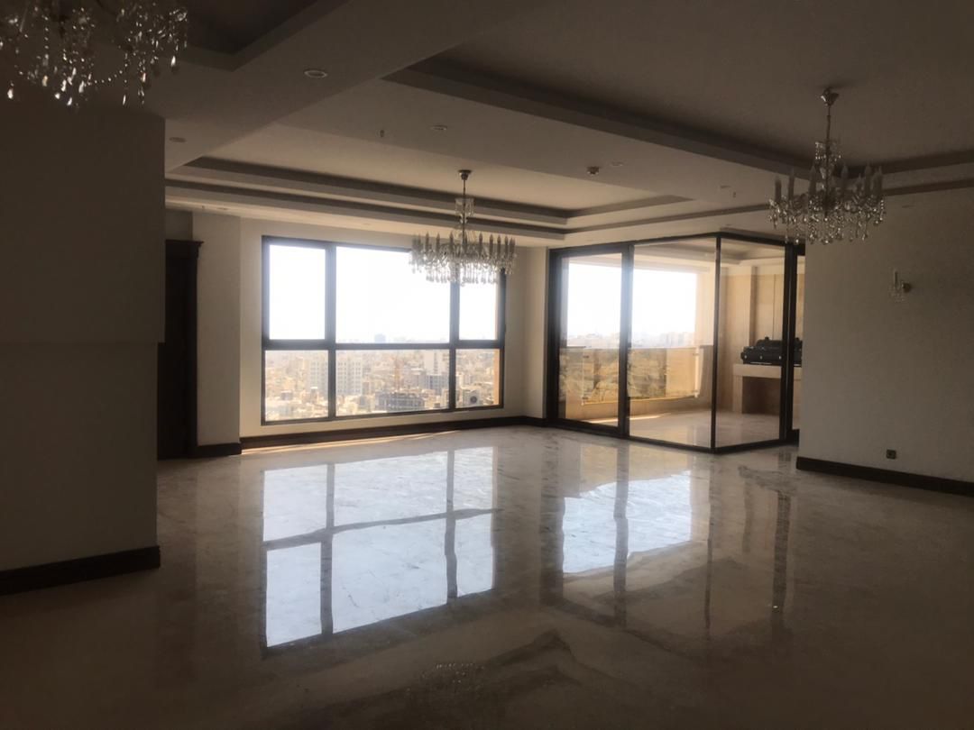 فروش آپارتمان 92 متر فرمانیه بالکن در حد پنت هاوس