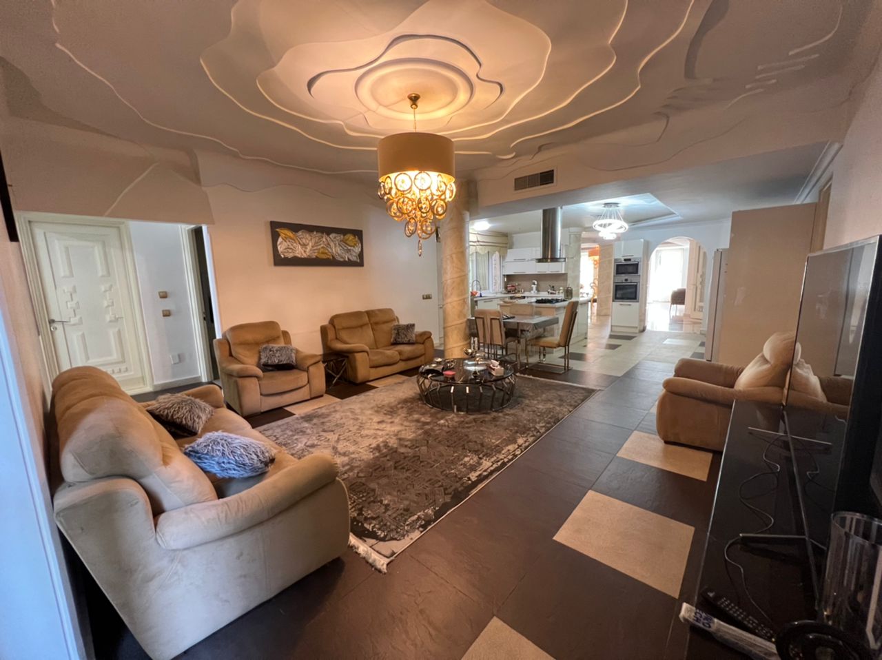 اجاره آپارتمان 280متر گلستان شمالی فول مشاعات