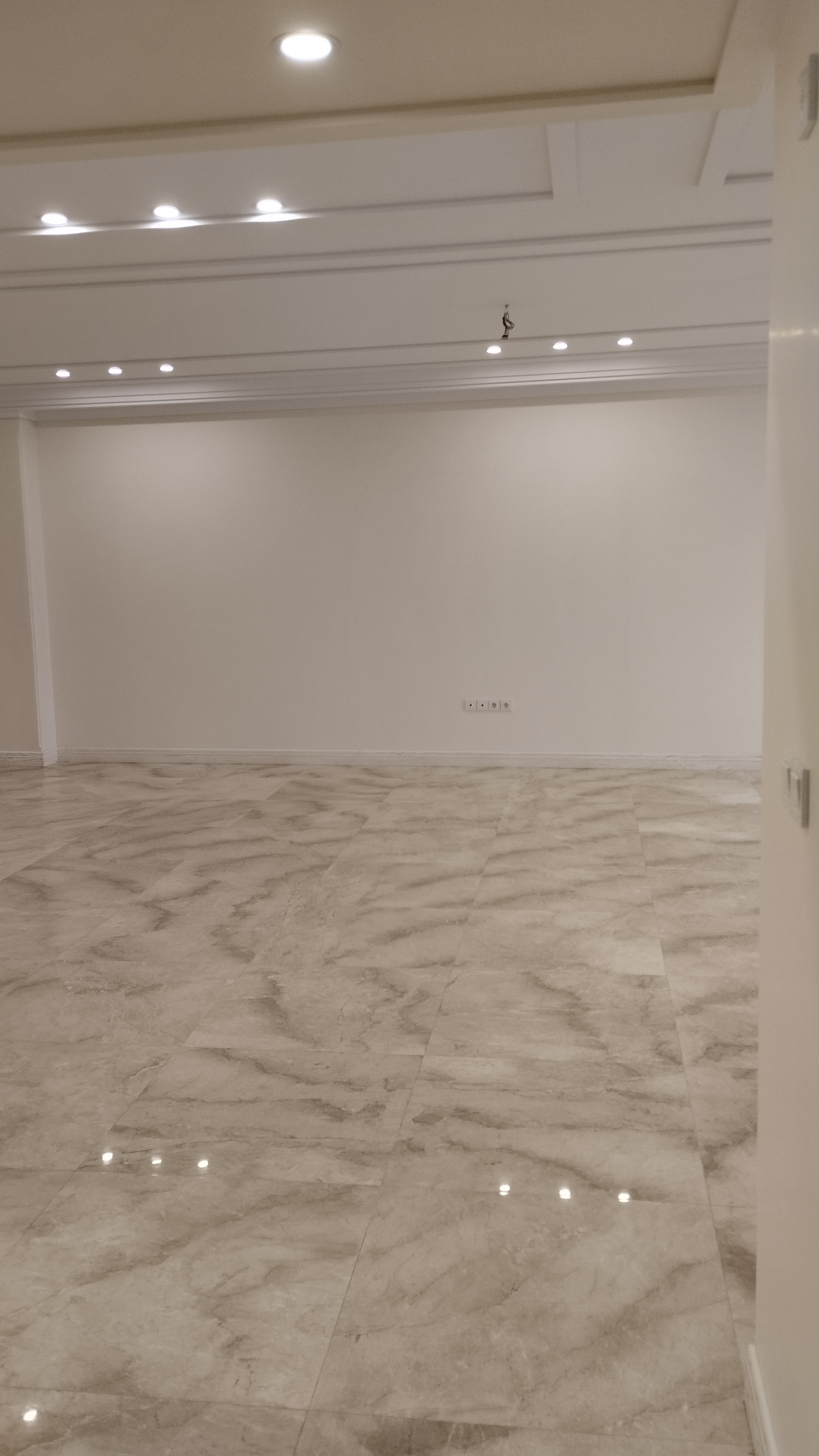 180 متر 3 خواب فول امکانات نیاوران