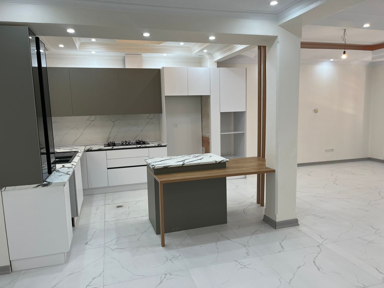 فروش آپارتمان 235متر فرمانیه شرقی