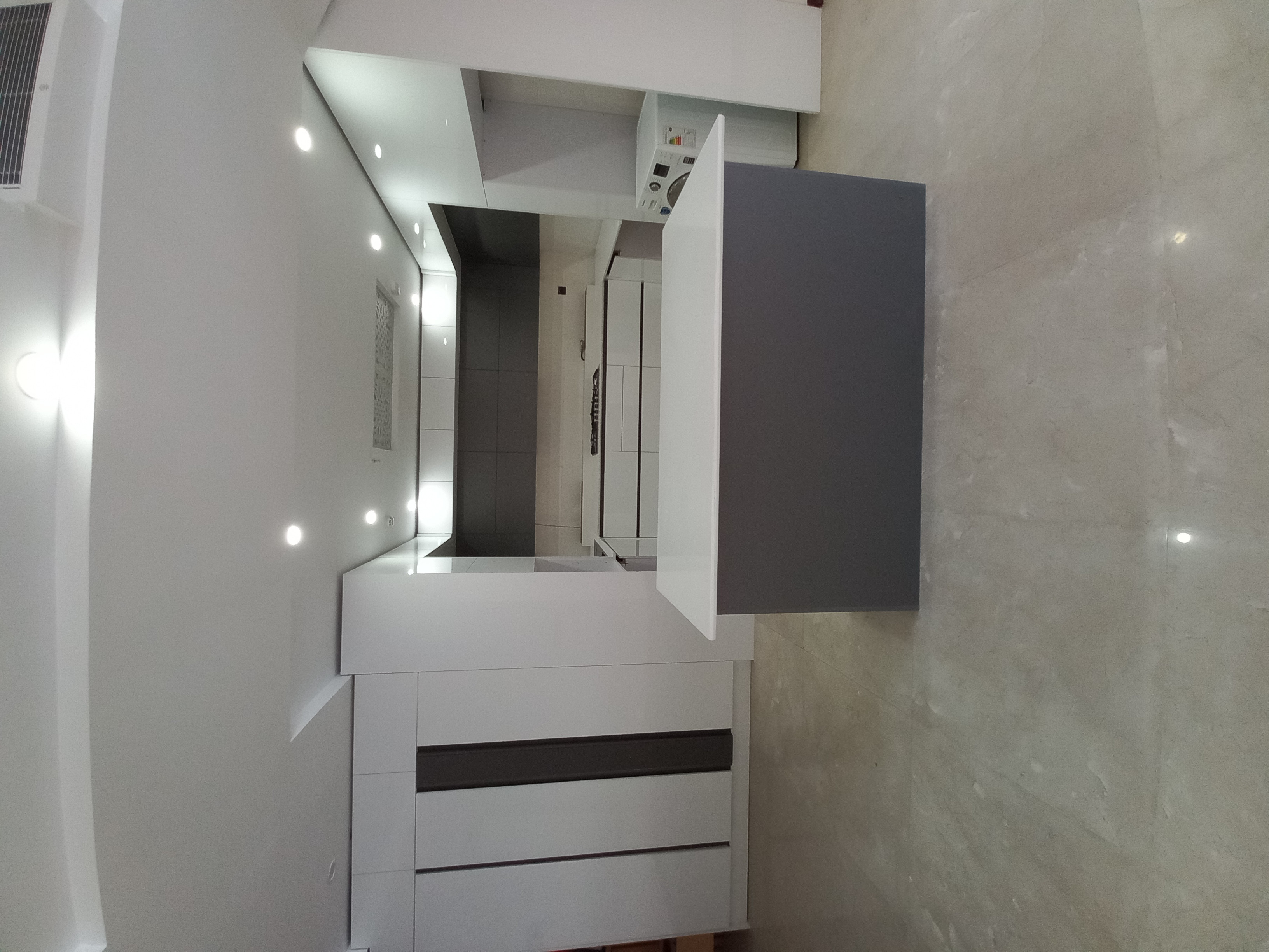 فروش آپارتمان ۱۲۳ متر دیباجی فول امکانات