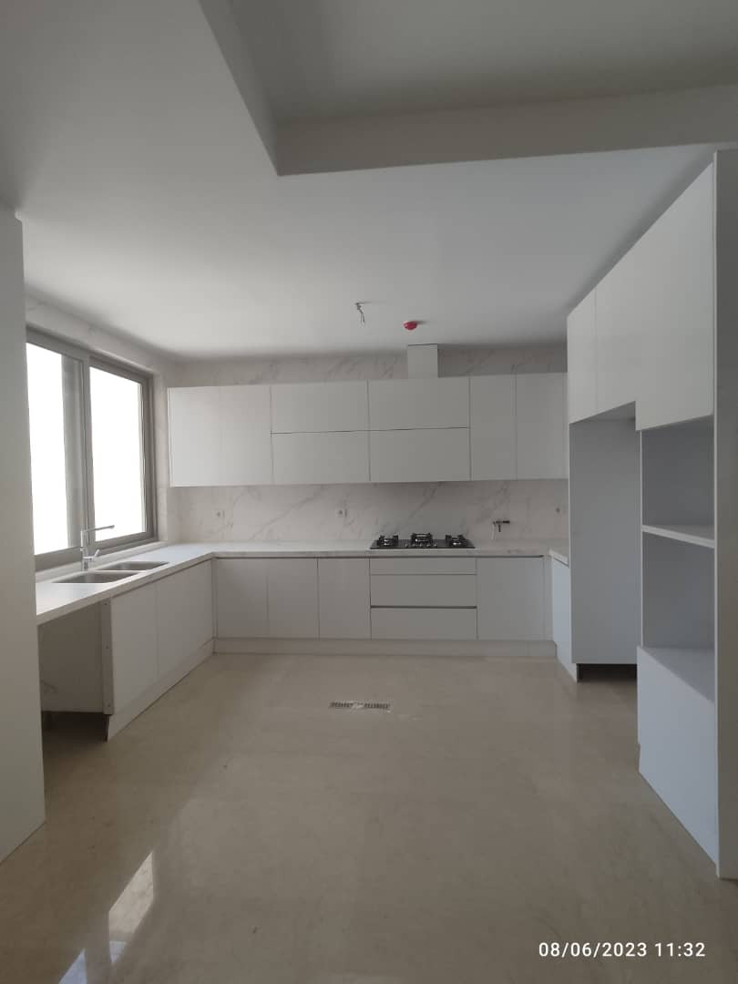 فروش آپارتمان ۱۷۰ متر نیاوران مدرن فول