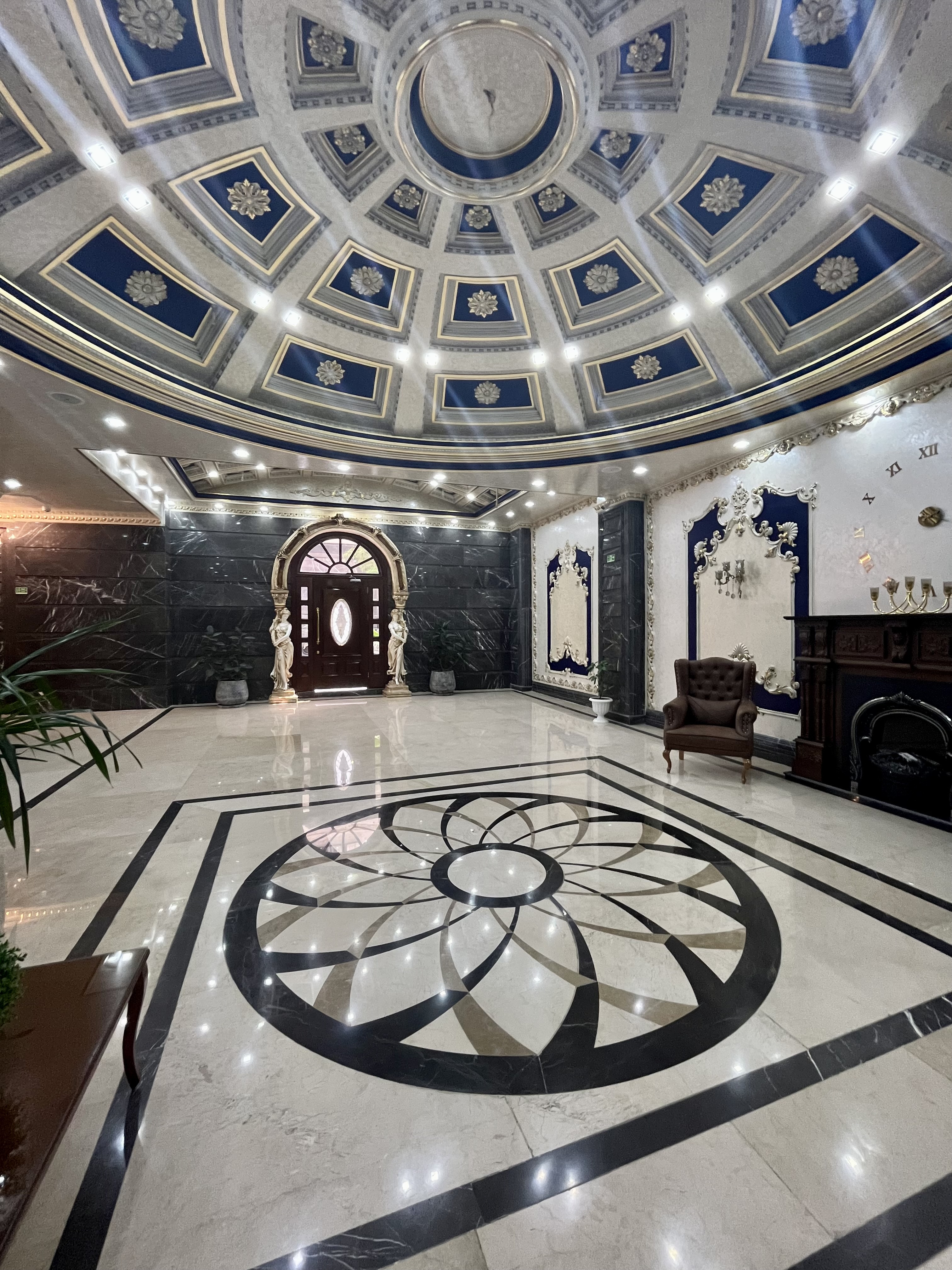اجاره اپارتمان 175 متر نیاوران