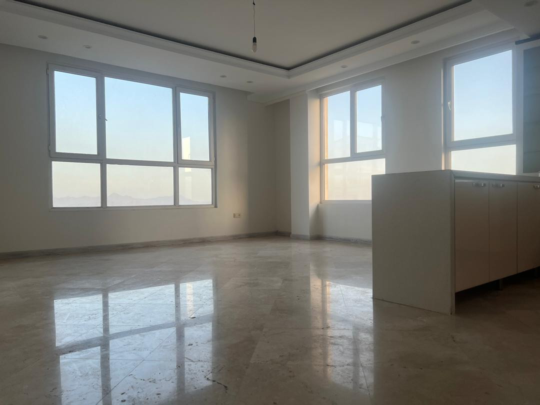 فروش آپارتمان ۹۵ متر باغ سردار سوهانک تراس دار
