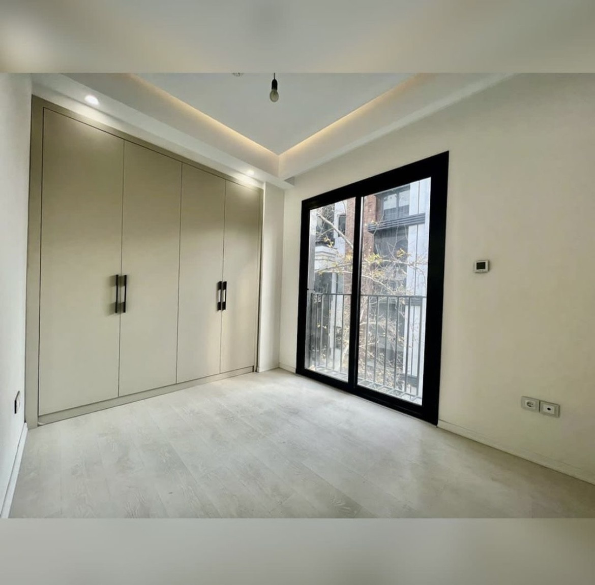 فروش آپارتمان نیاوران ۱۴۰ متر ویو شهر