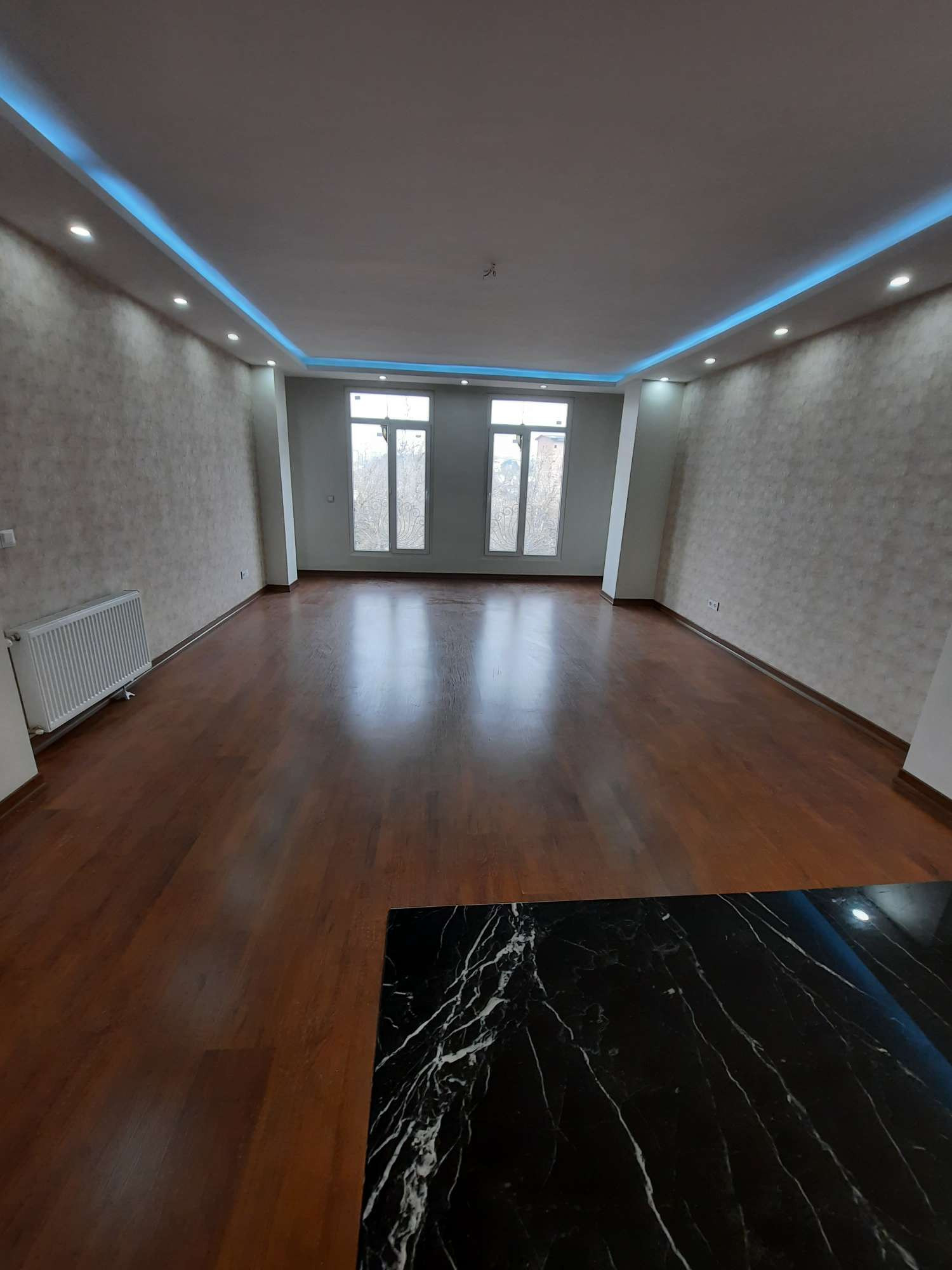 فروش آپارتمان ۹۷ متر دیباجی فول بازسازی تاپ لوکیشن