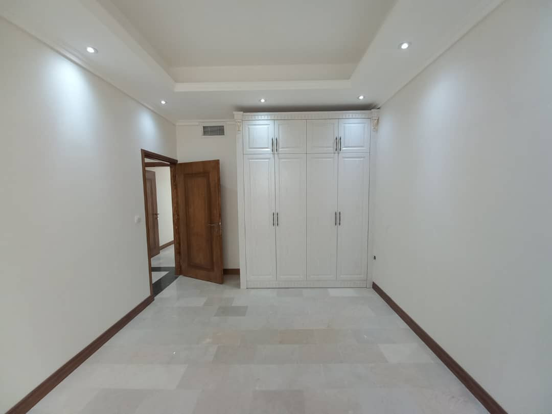 فروش آپارتمان ۱۹۶ متر اقدسیه