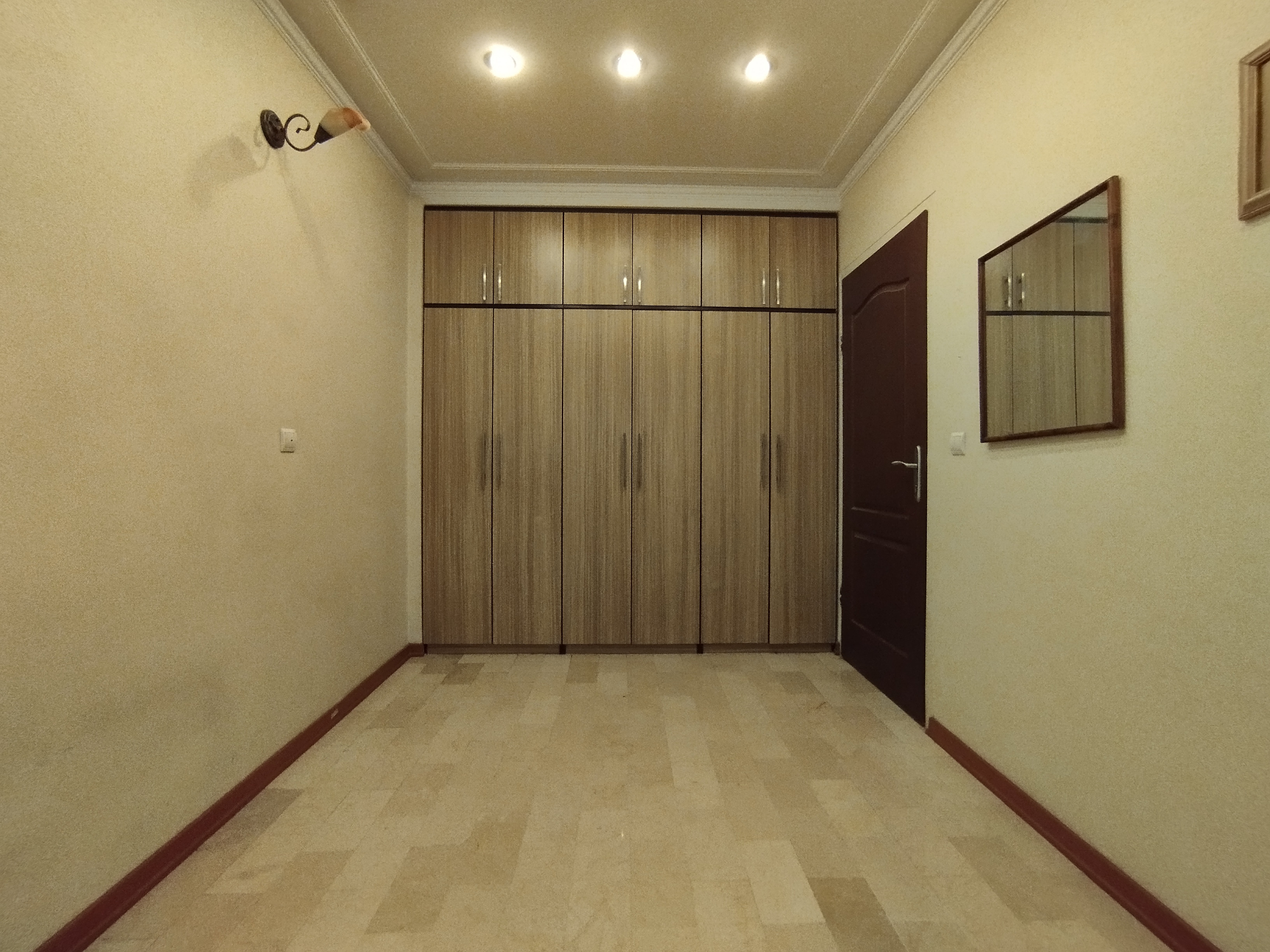 فروش آپارتمان ۷۰ متر قلهک فول کم واحد