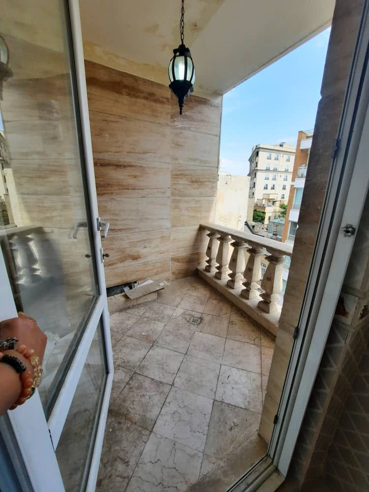 فروش آپارتمان 135 متر نیاوران