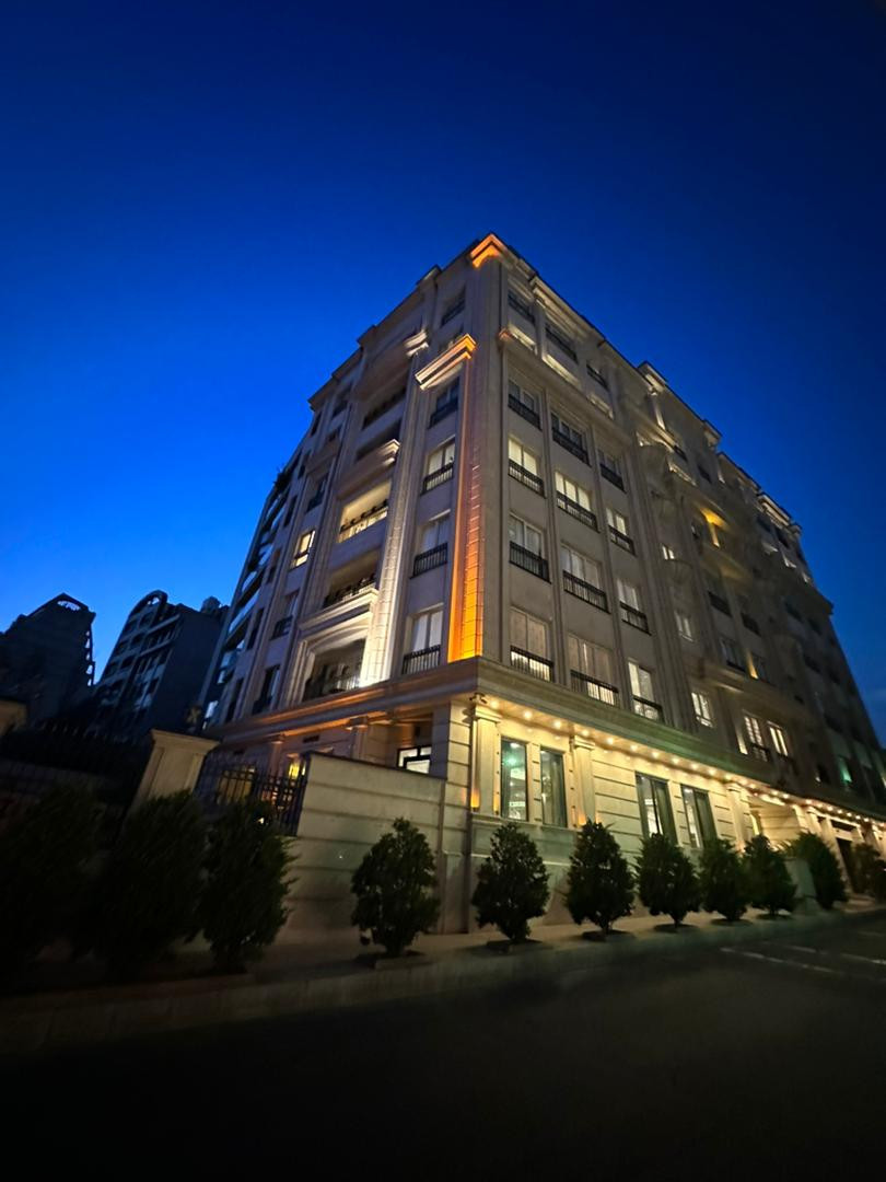 فروش آپارتمان ۱۸۰ متر نیاوران