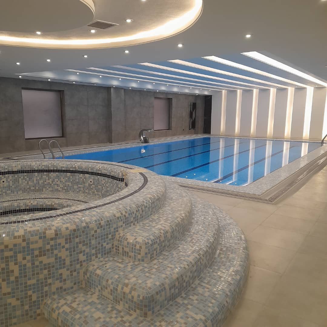 فروش آپارتمان ۲۲۰ متر قلندری جنوبی فول مشاعات