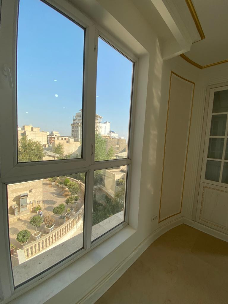 فروش آپارتمان 200 متر نیاوران