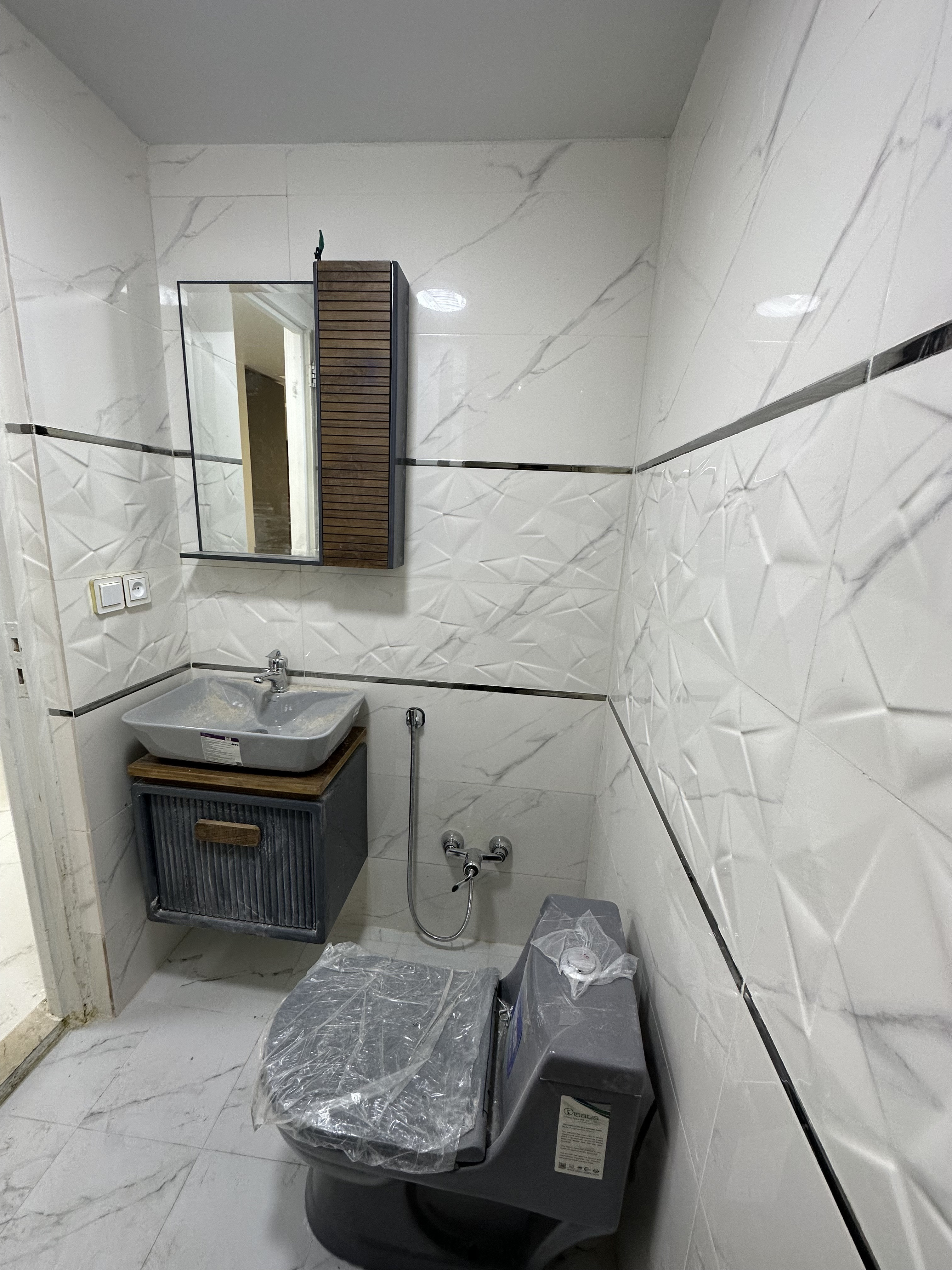 فروش آپارتمان 80 متر شهرک لاله فول بازسازی