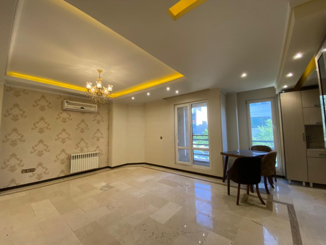 فروش آپارتمان ۱۳۵ متر قلندری ۲ پارکینگ