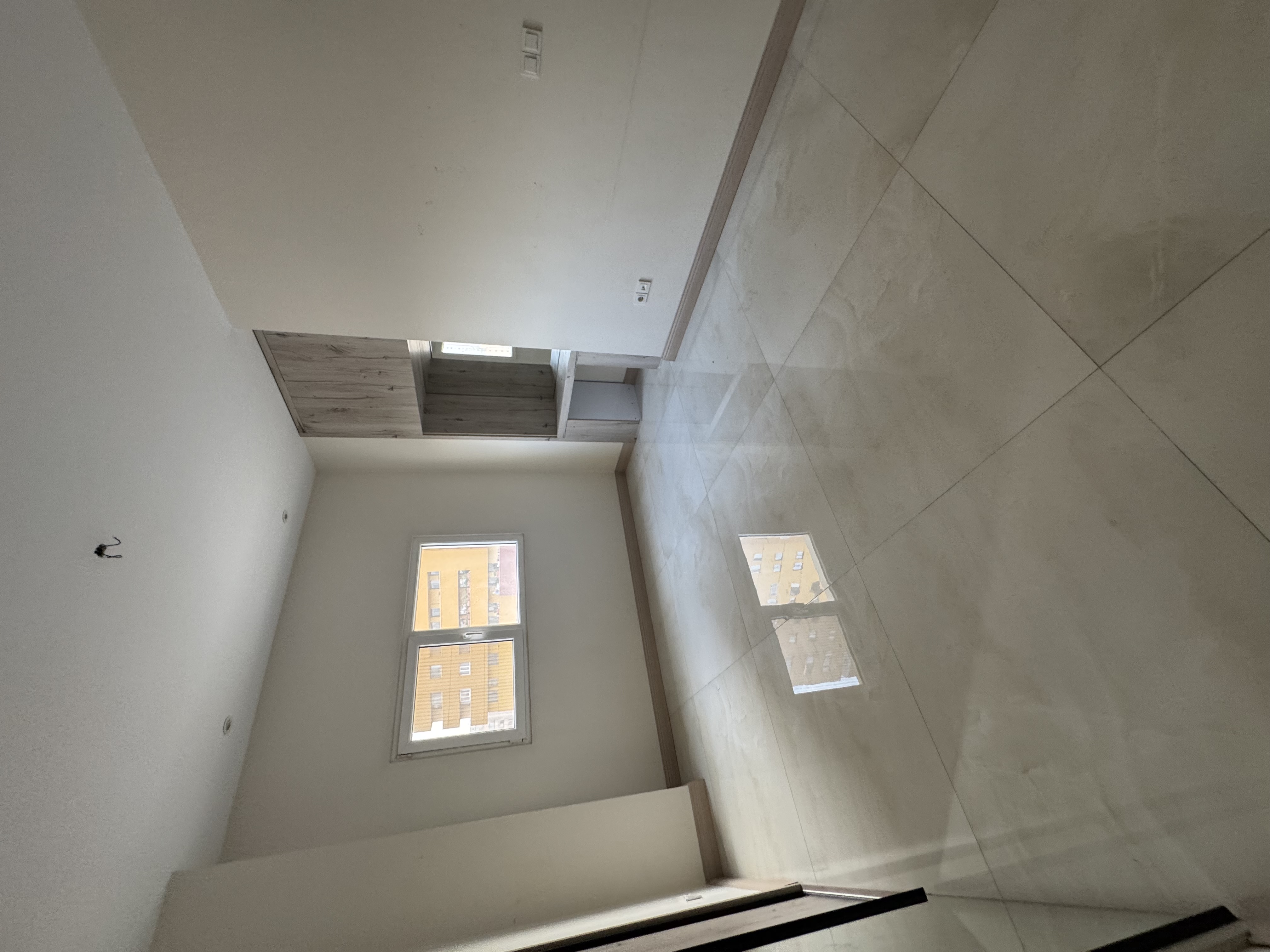 اجاره آپارتمان 150 متر سوهانک 2 پارکینگ مدرن