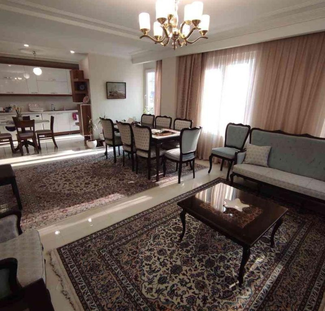 فروش آپارتمان ۱۳۵متری در ریحانی