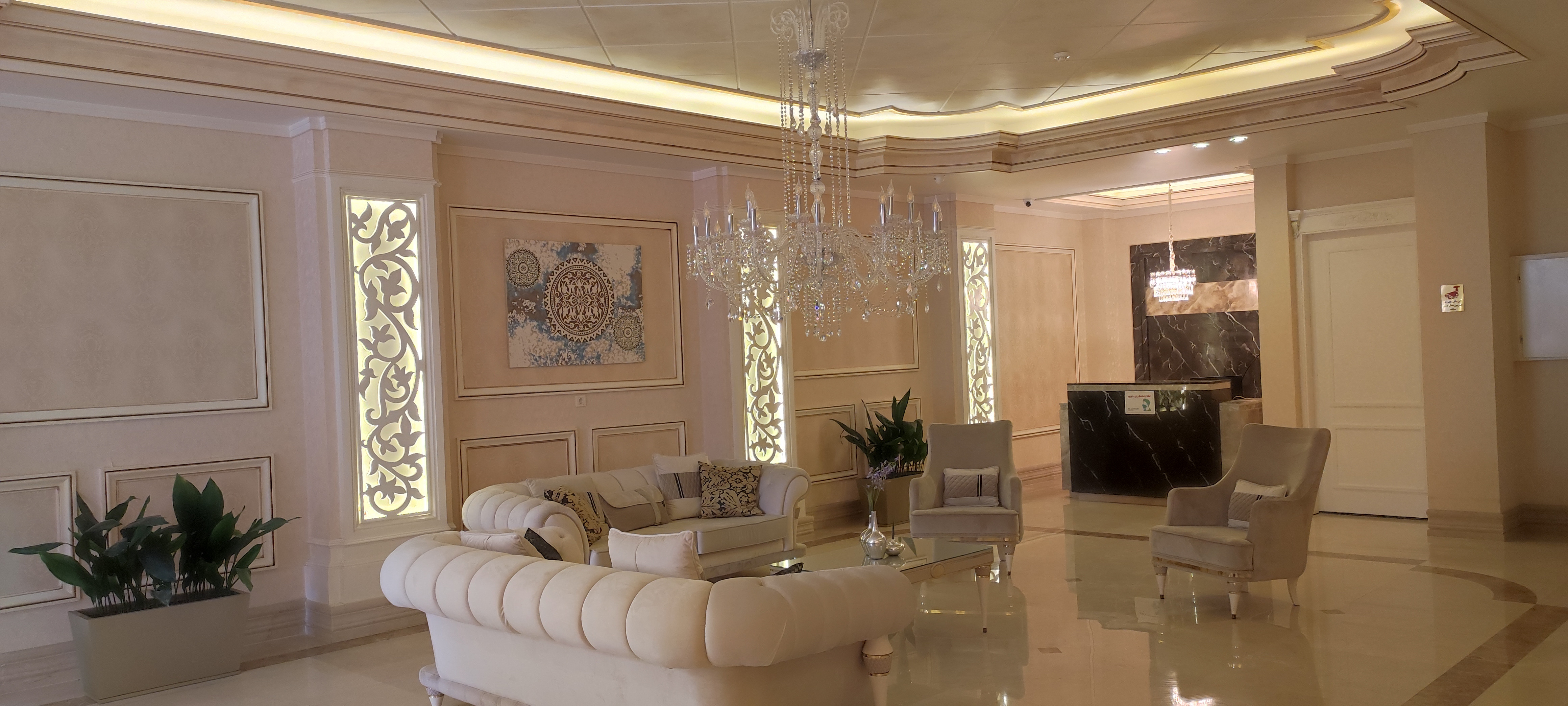 آجودانیه ۲۰۰متر ۳پارکینگ (فقط خانواده)