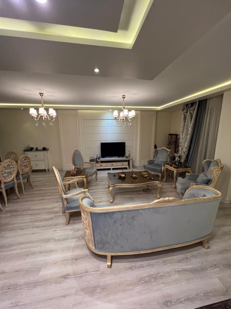 ۷۰ متر/اختیاریه/خوش نقشه/ بازسازی مدرن